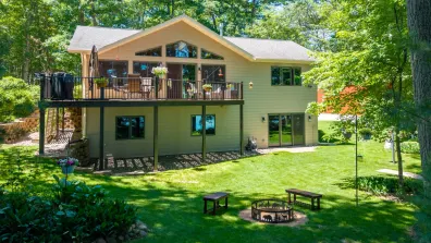 Second Lake house picture