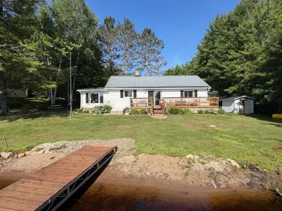 Island Lake MC house picture