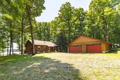 Stevens Lake Property 15452 Bald Eagle Blvd Photo 2