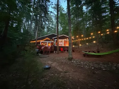 Deer Lake house picture