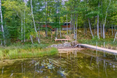 Snipe Lake house picture