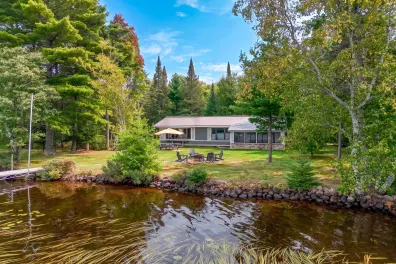 Dog Lake Property 977 Bundo Rd Photo 2