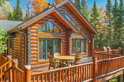 Harris Lake house picture