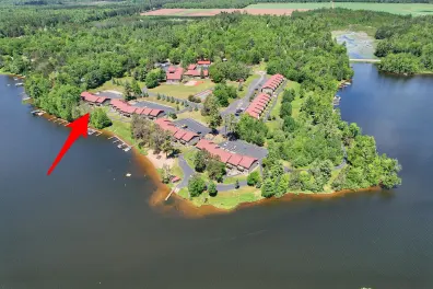 Duck Lake house picture