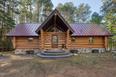 Picture 1 - Malby Lake Property 10529 Hwy 70