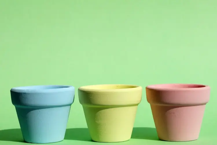 Painting Pots Tips, Ideas, and Inspiration 14 Painting Pots Tips, Ideas, and Inspiration