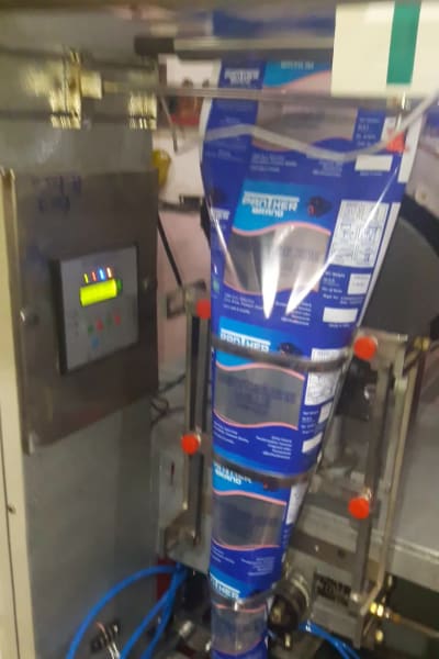 High Speed Bottle Capping