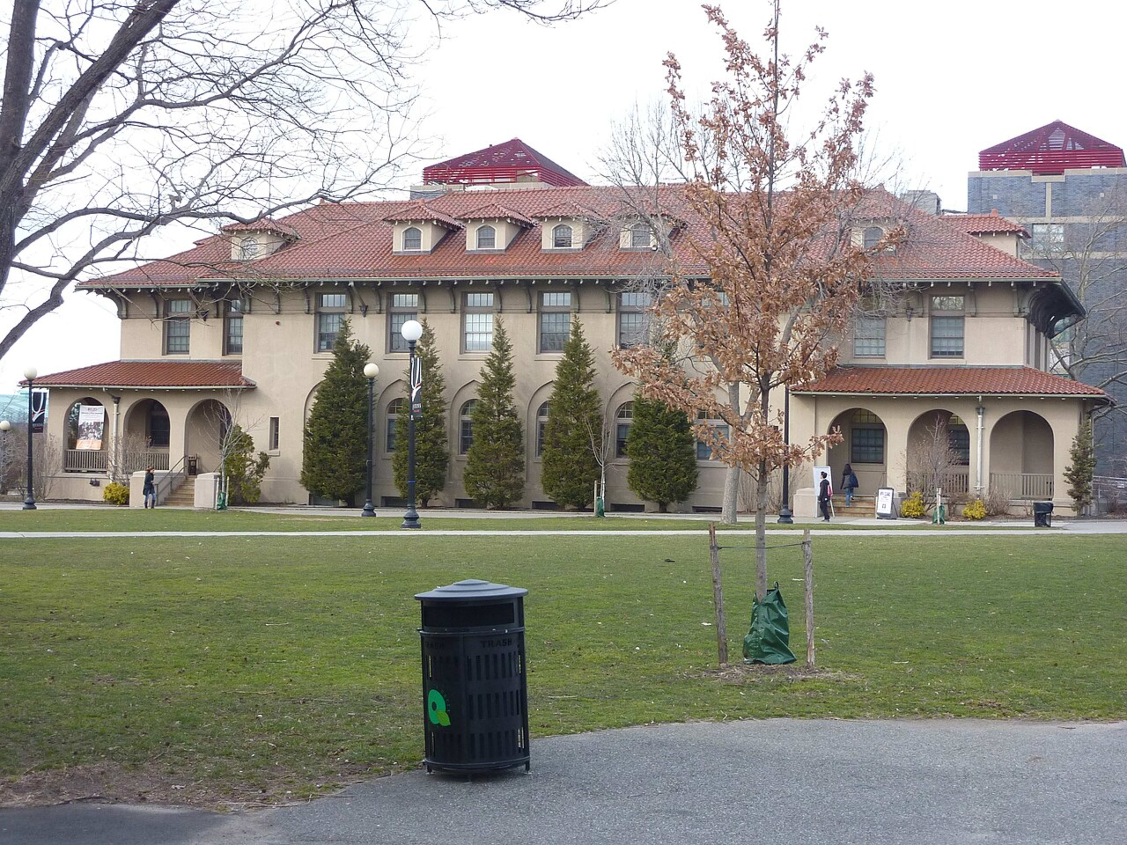 CUNY Queens College campus