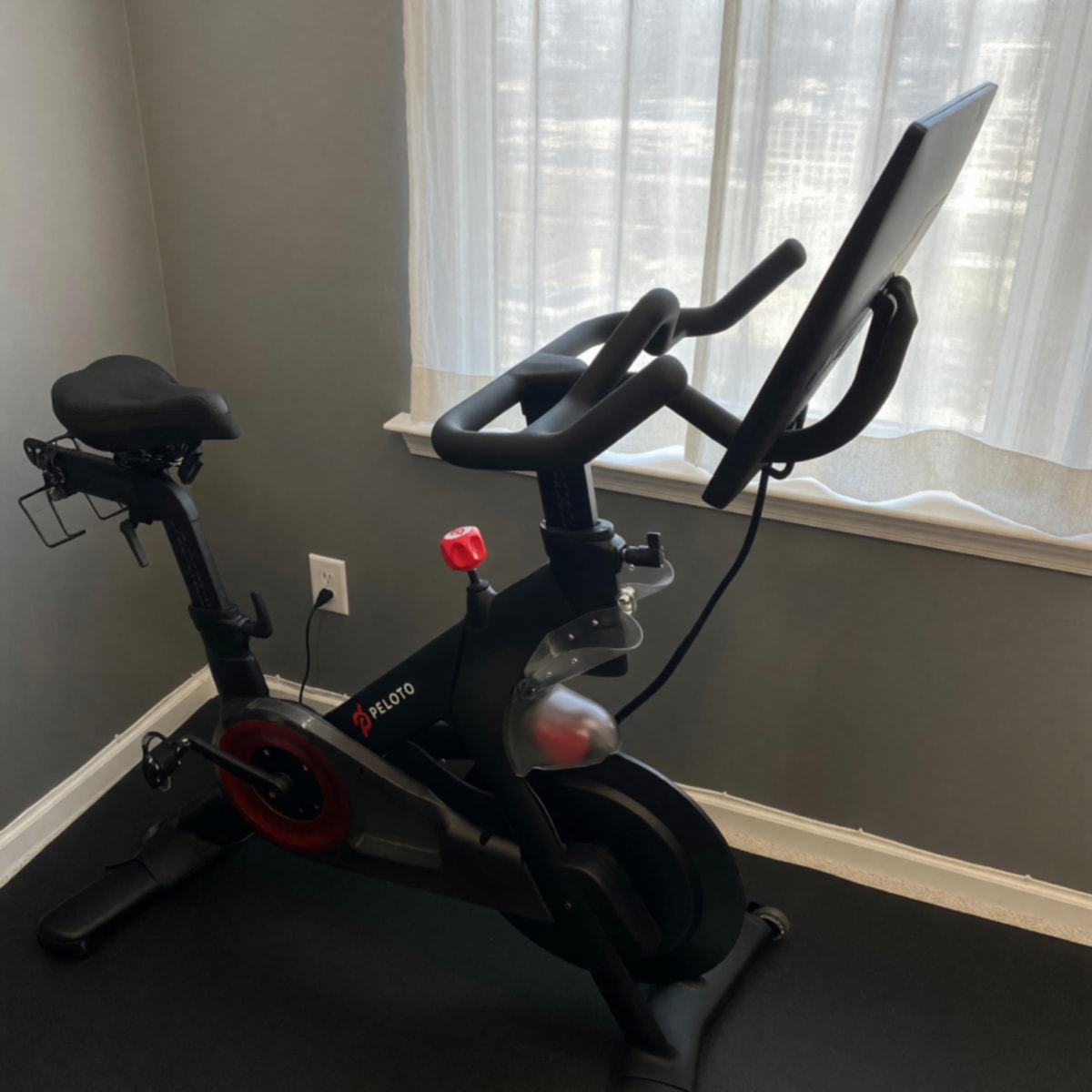 Like-New 2021 Peloton Bike 2nd Gen, ~16 Rides, Charlotte