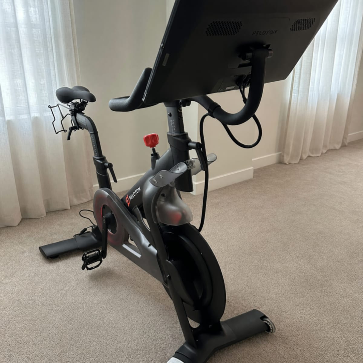 Peloton Bike 3rd Gen 2023 Excellent Cond – Aberdeen Twp – Cliffwood, NJ
