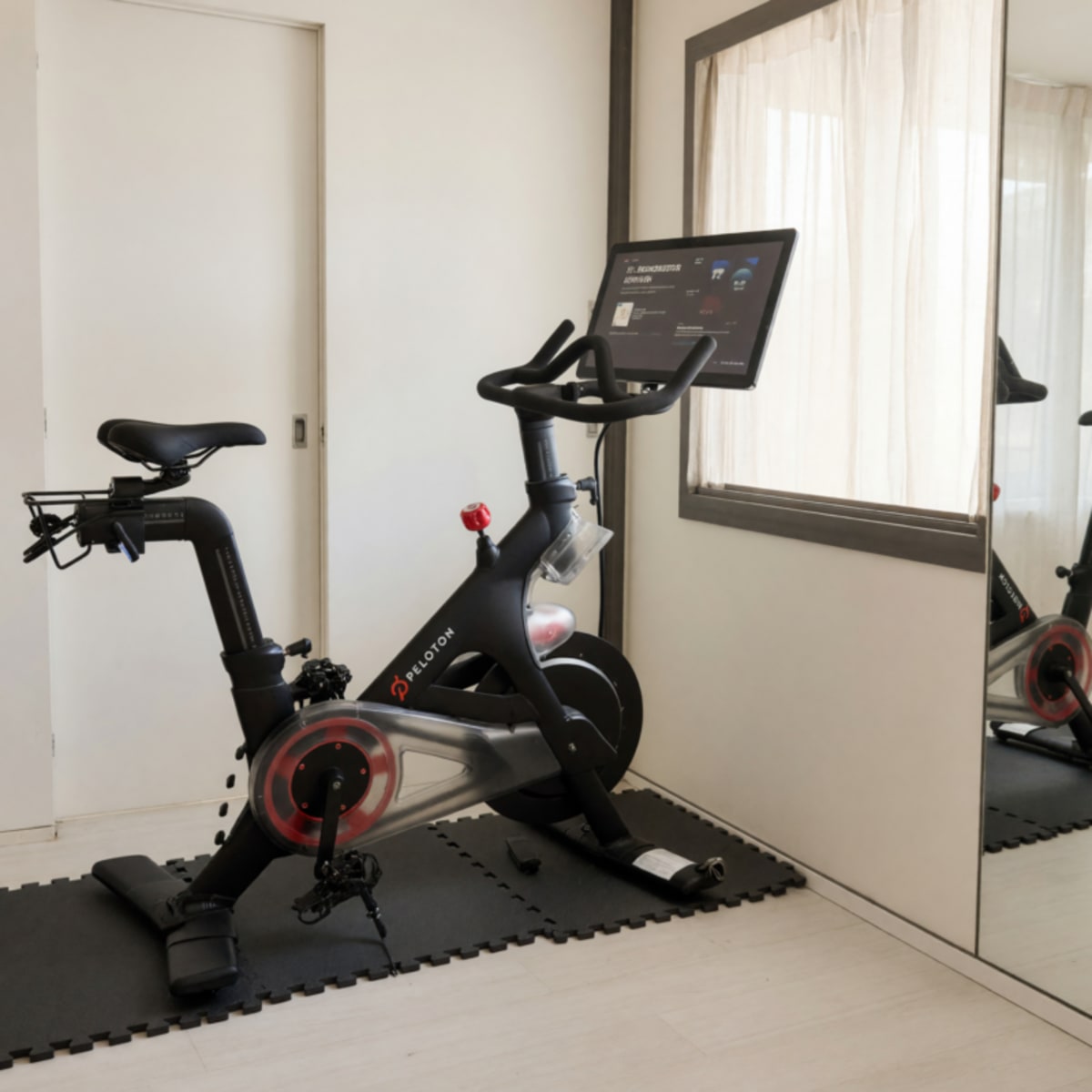 2021 Peloton Bike 3rd Gen – Excellent Condition – Oakland, CA