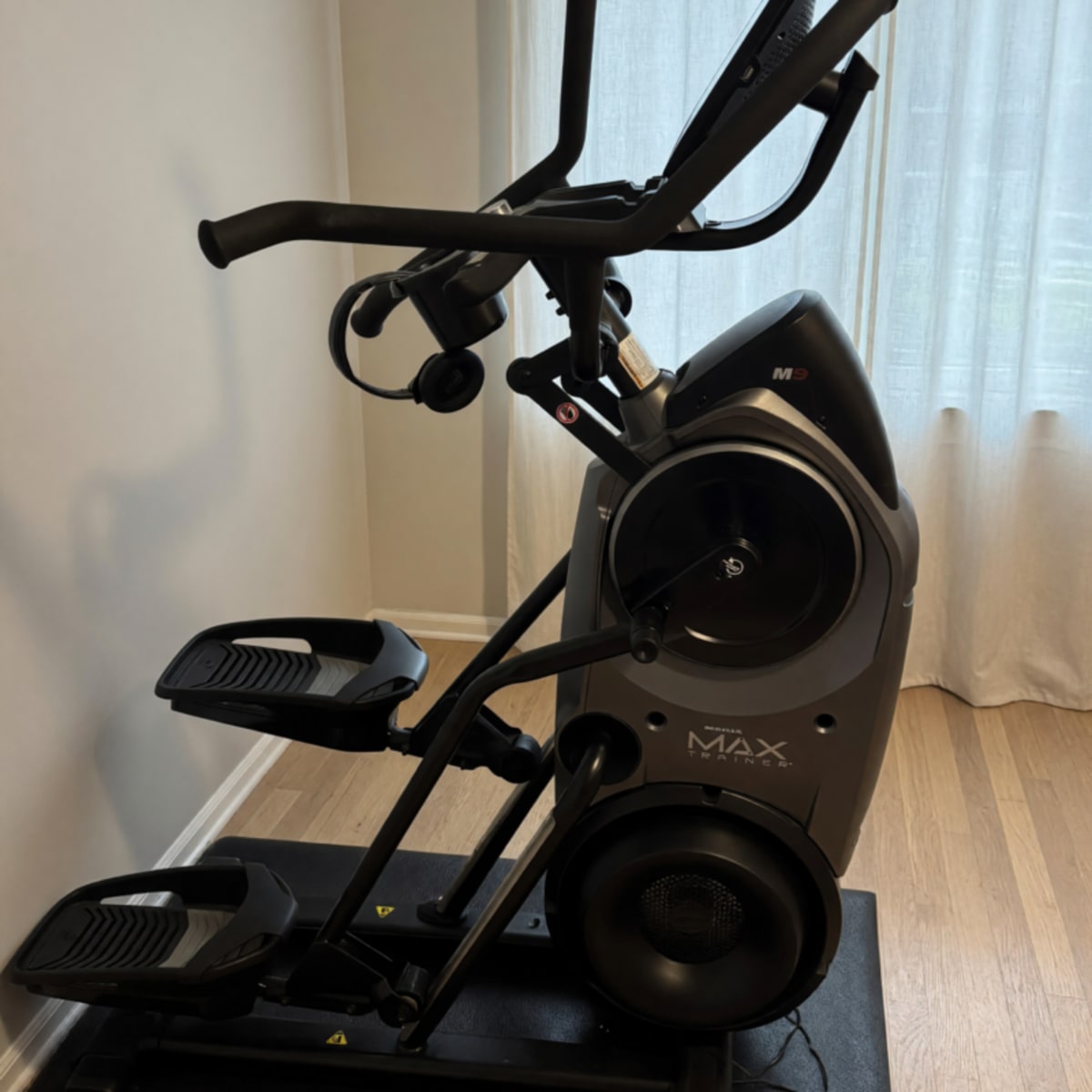 2021 Bowflex M9 Max Trainer Very Good Condition – Chicago, IL