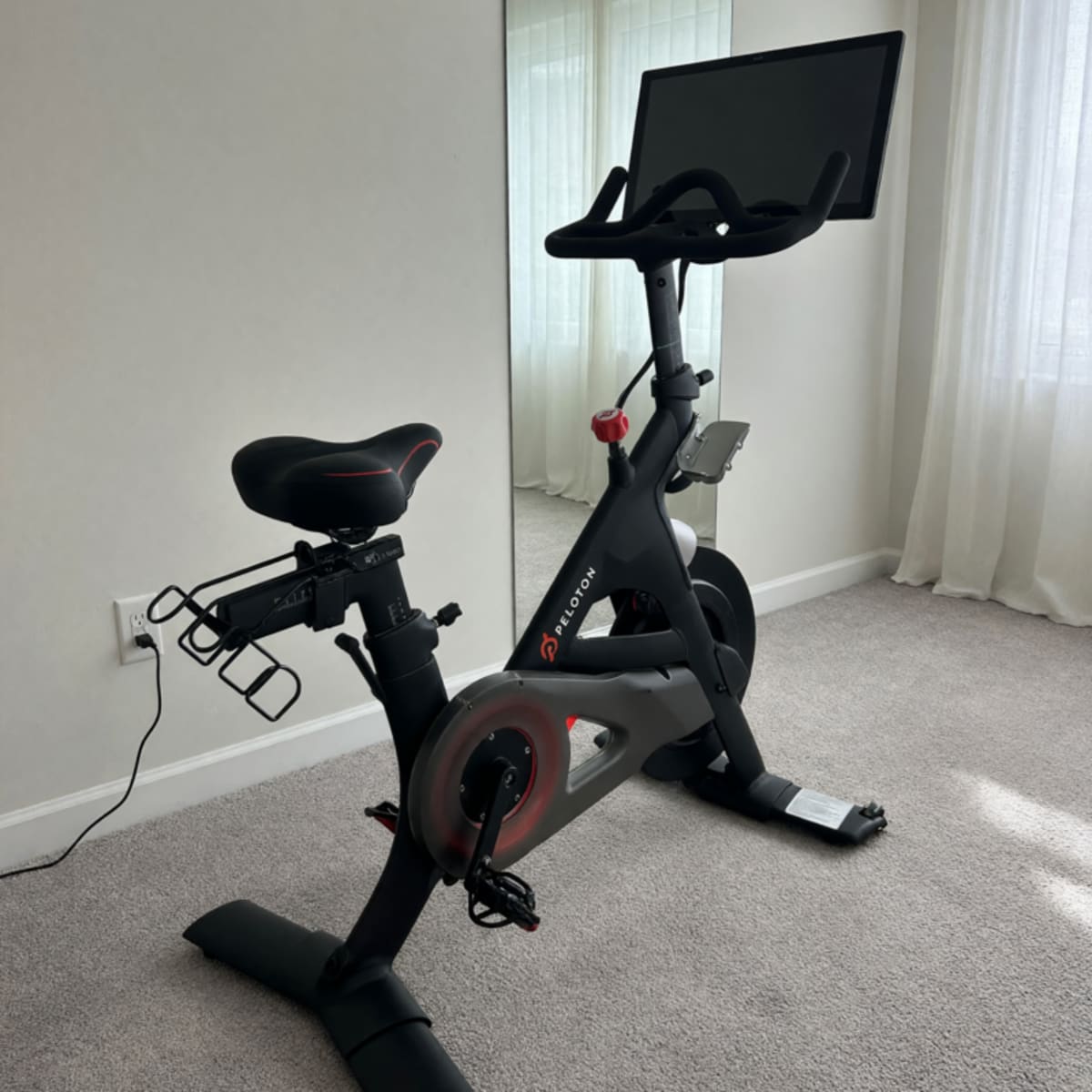2021 Peloton Bike 2nd Gen Excellent Condition Low Usage – Simpsonville, SC