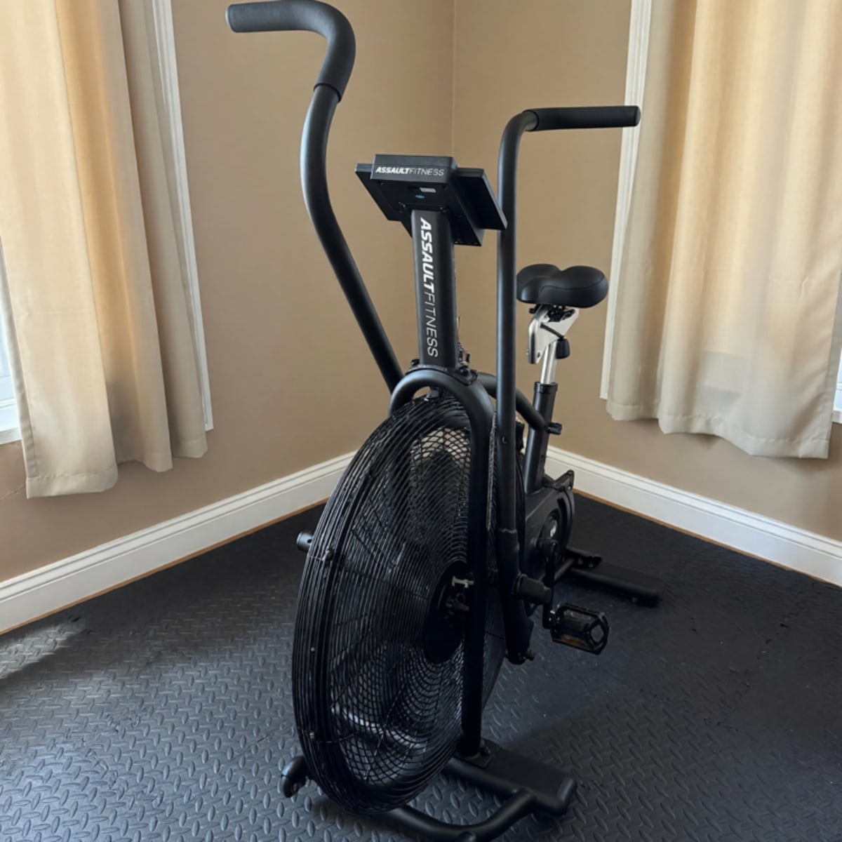 2023 Lightly Used Assault Fitness AssaultBike Classic – Mount Airy, MD