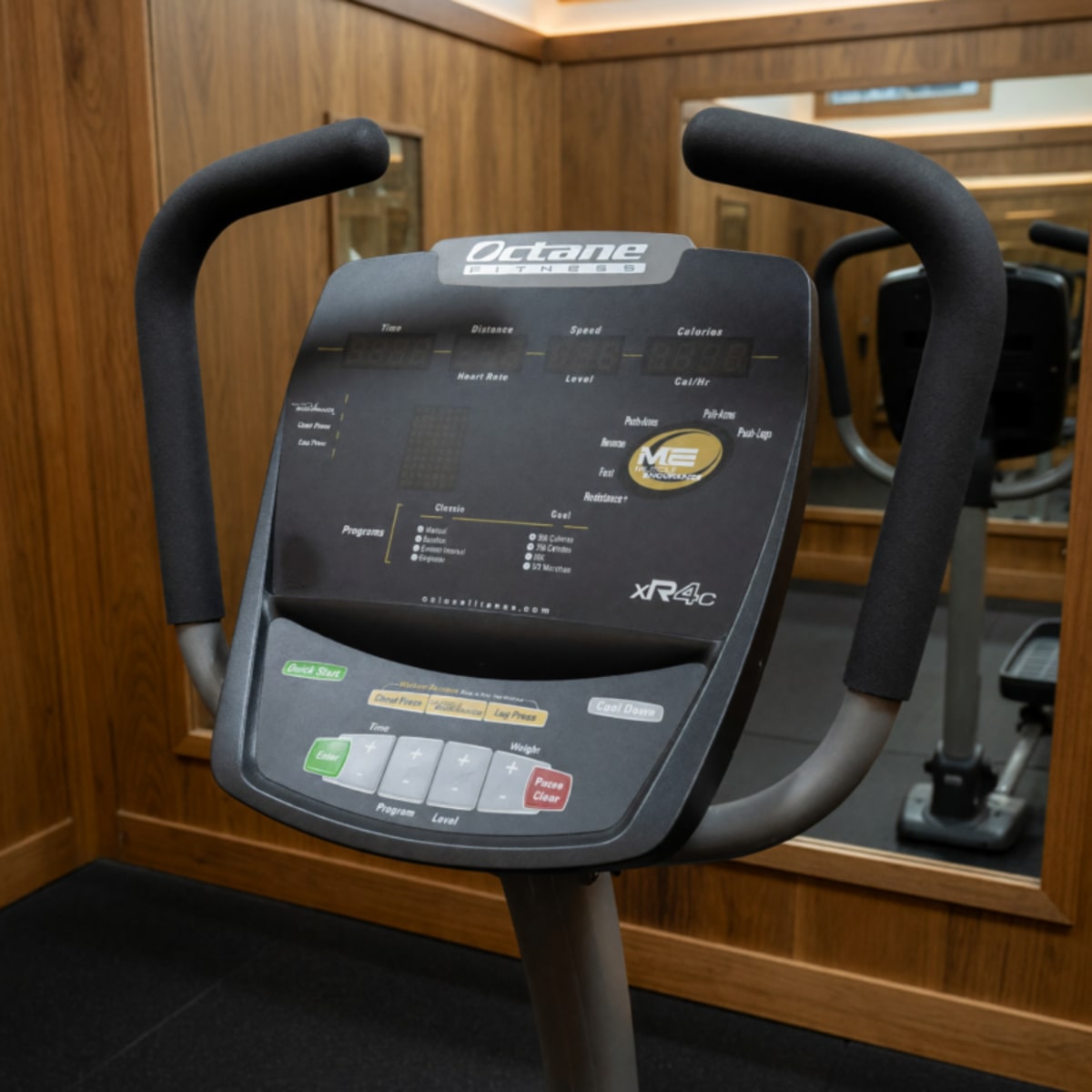 2019 Lightly Used Octane Fitness xR4c Home Gym – Austin, TX