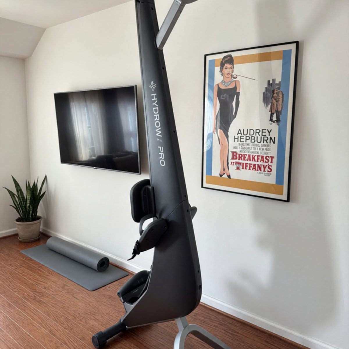 2021 Hydrow Pro Rowing Machine Excellent Condition with Storage Kit – Severn, MD