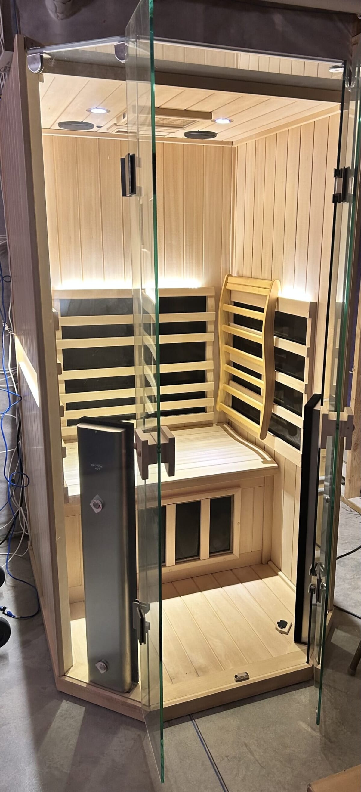 2022 Lightly Used Clearlight Sanctuary I Infrared Sauna 1-2 Person – Kansas City, MO