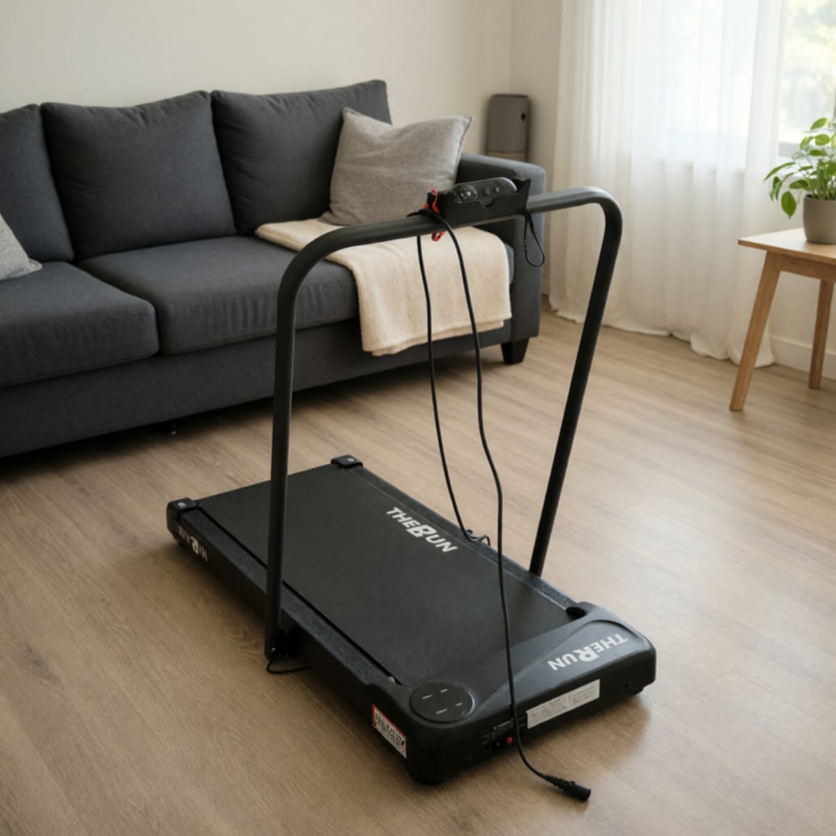 2025 Motorized Treadmill Excellent Condition The Run 2.5 HP 6.2 Mph – Ann Arbor, MI