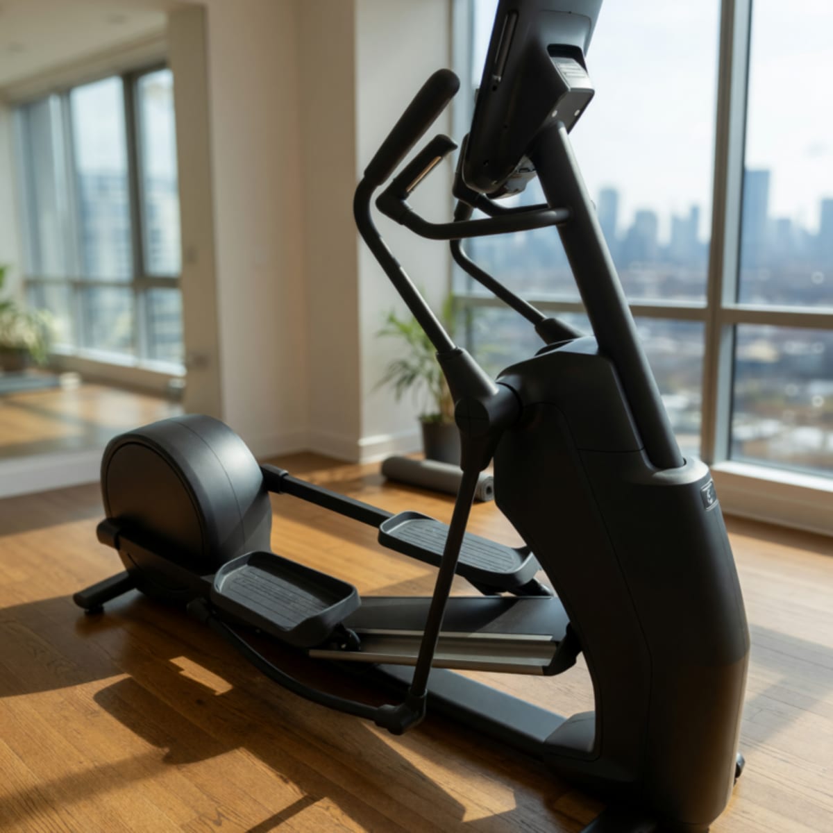 2000 Like New Precor EFX 500 Line Elliptical 18in Stride 300lb Max – University Heights, OH