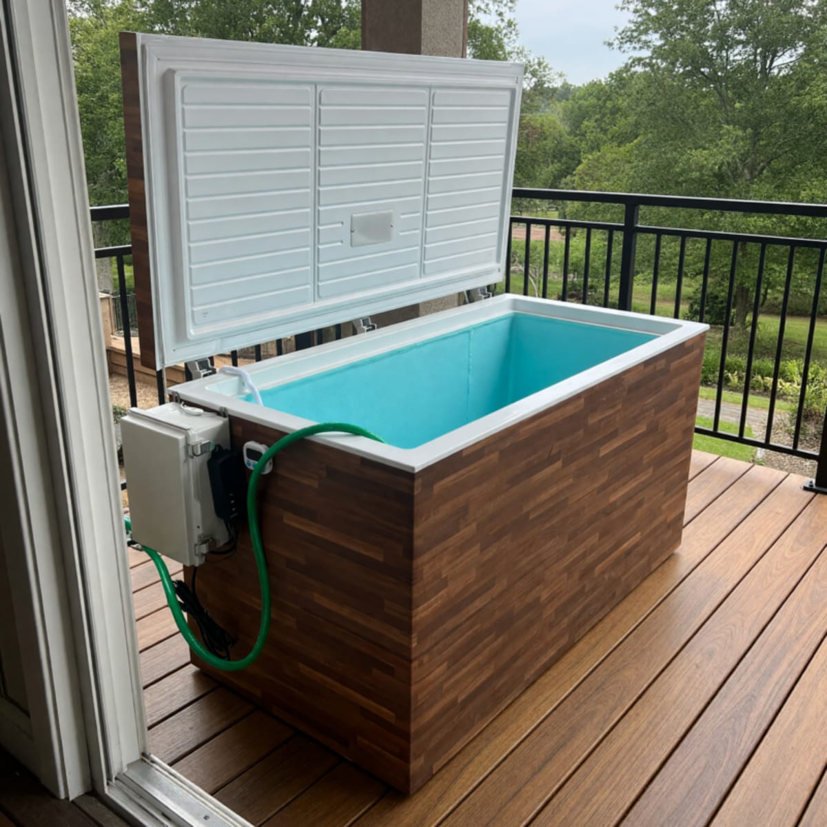2023 Like New Fire Cold Plunge Hard-Sided 1 Person with Chiller – Rocklin, CA