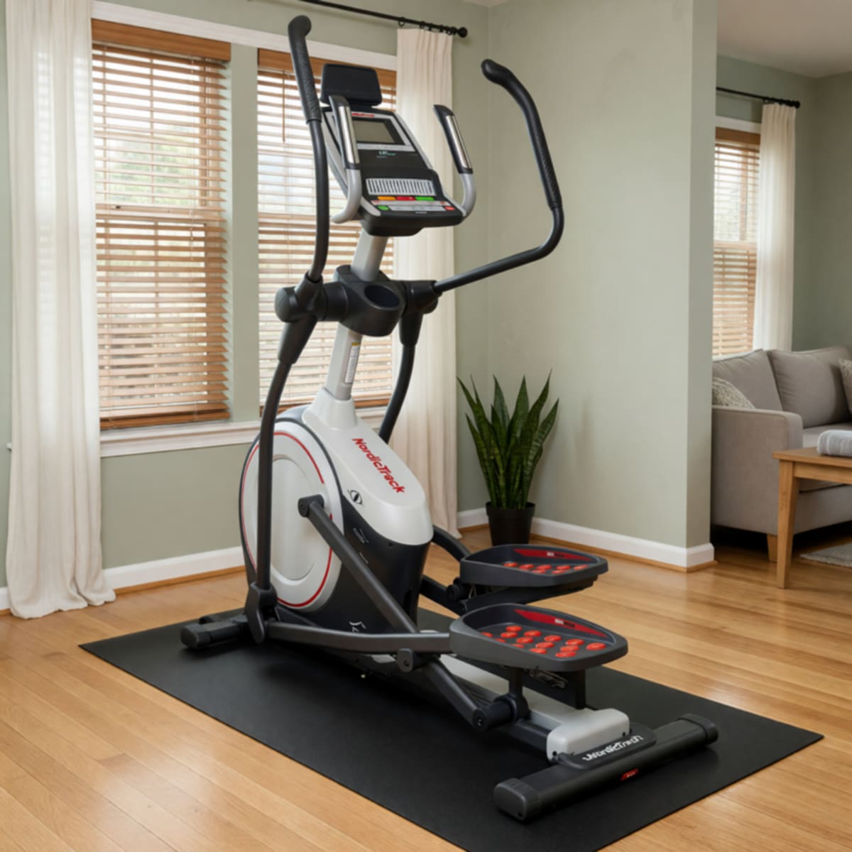 2018 NordicTrack Elite 10.9 Elliptical – Like New Condition – Bowie, MD