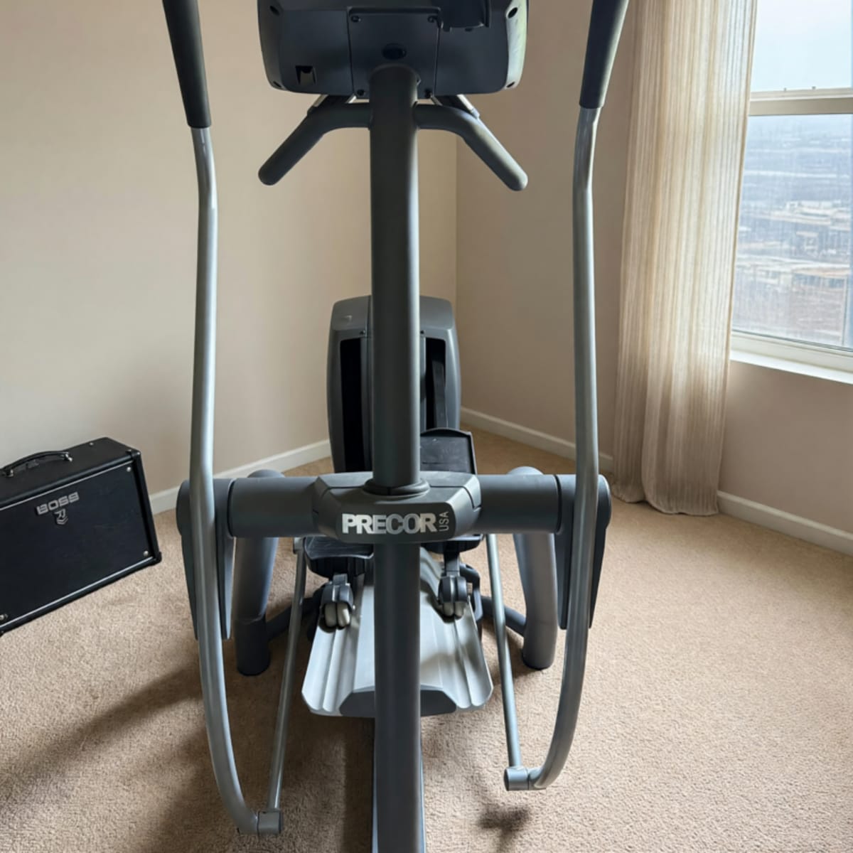 2013 Precor Elliptical – Like New, Rear-Drive, Self-Powered – Lebanon, TN
