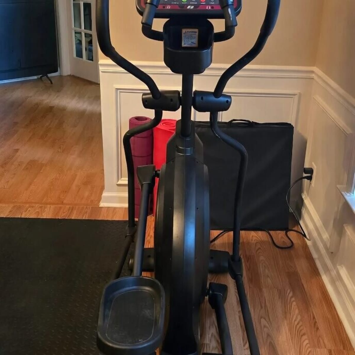 2021 Sole E25 Elliptical – Good Condition, Adjustable Stride – Arden, NC