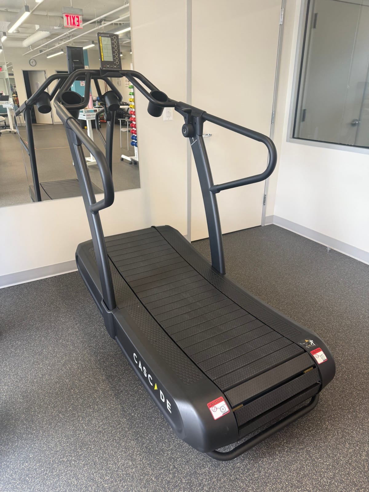 2024 Cascade Ultra Runner Curved Treadmill – Excellent Condition – Vienna, VA