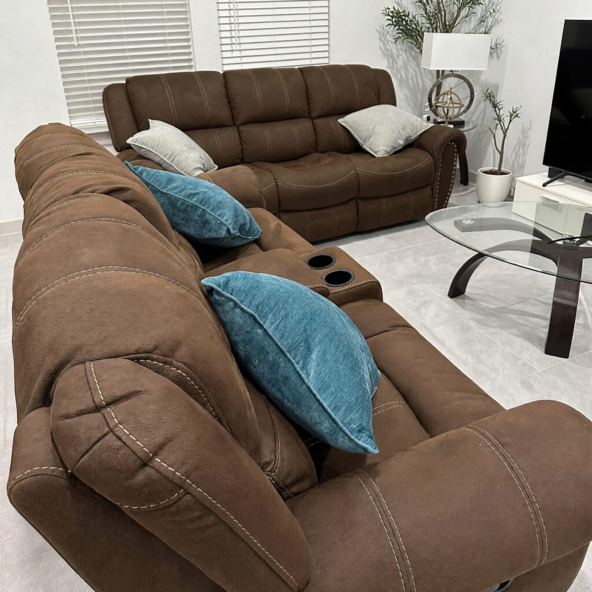 Ashley Reclining Sofa Brown 5-Seater – Like New Condition – Euless, TX