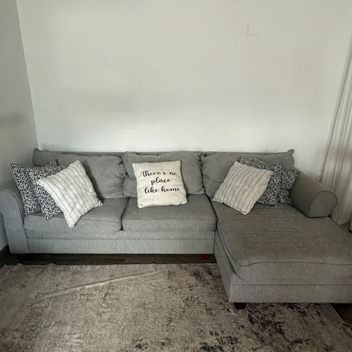 Grey Sectional Sofa – Good Condition, Chaise Lounge – Ocala, FL