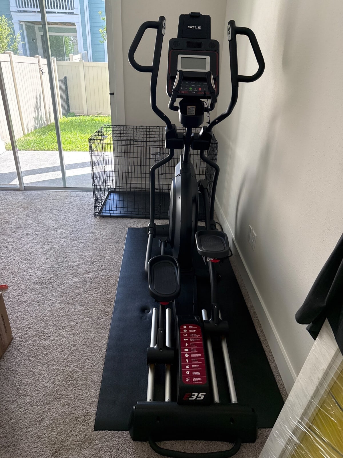 2023 Sole E35 Elliptical – Like New, Adjustable Stride & Resistance – Jacksonville, FL