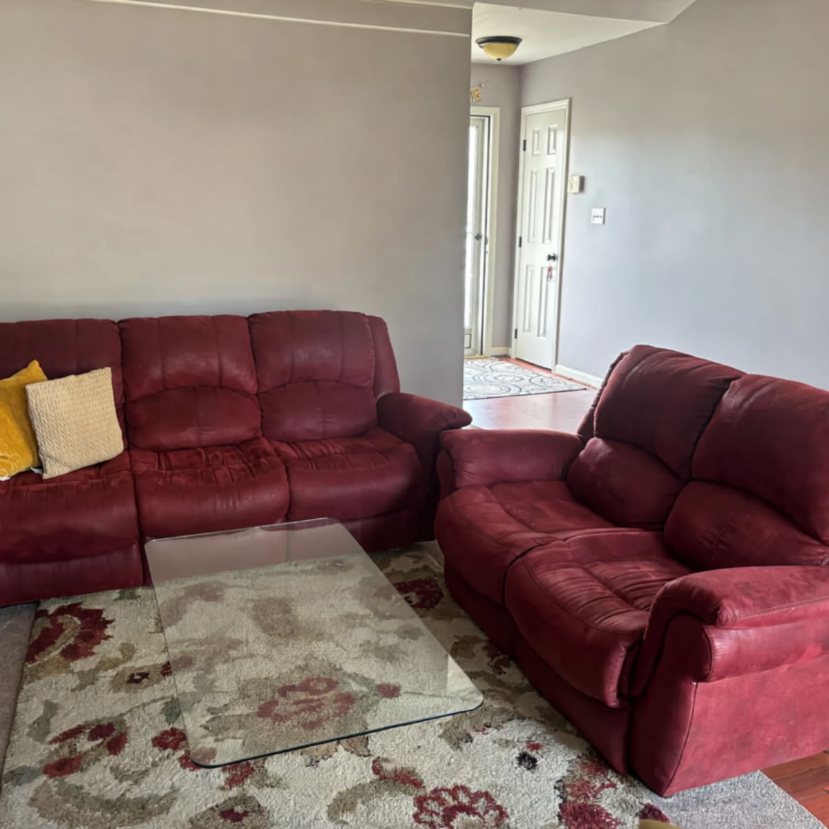 Burgundy Leather Reclining Sofa & Loveseat Set – Good Condition – Garner, NC