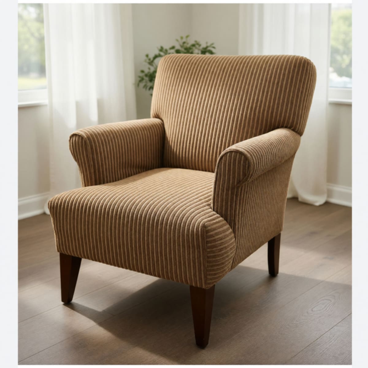 Mixed Furniture Set – Like New, 10 Pieces – Minneapolis, MN