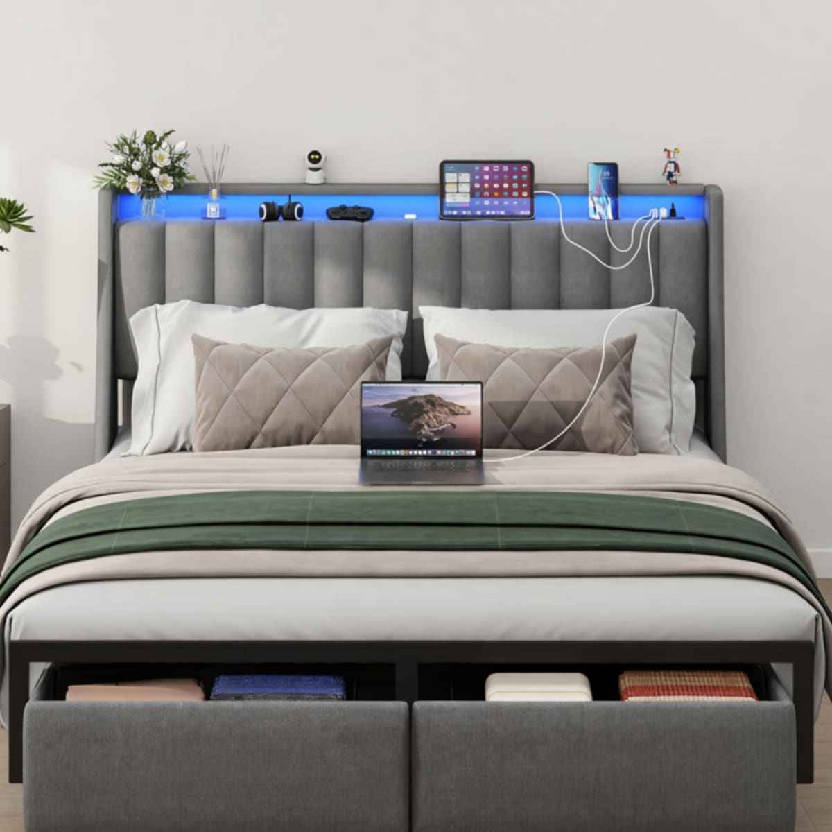 Queen Bed Frame – Brand New, Gray, Soft Material – Toledo, OH