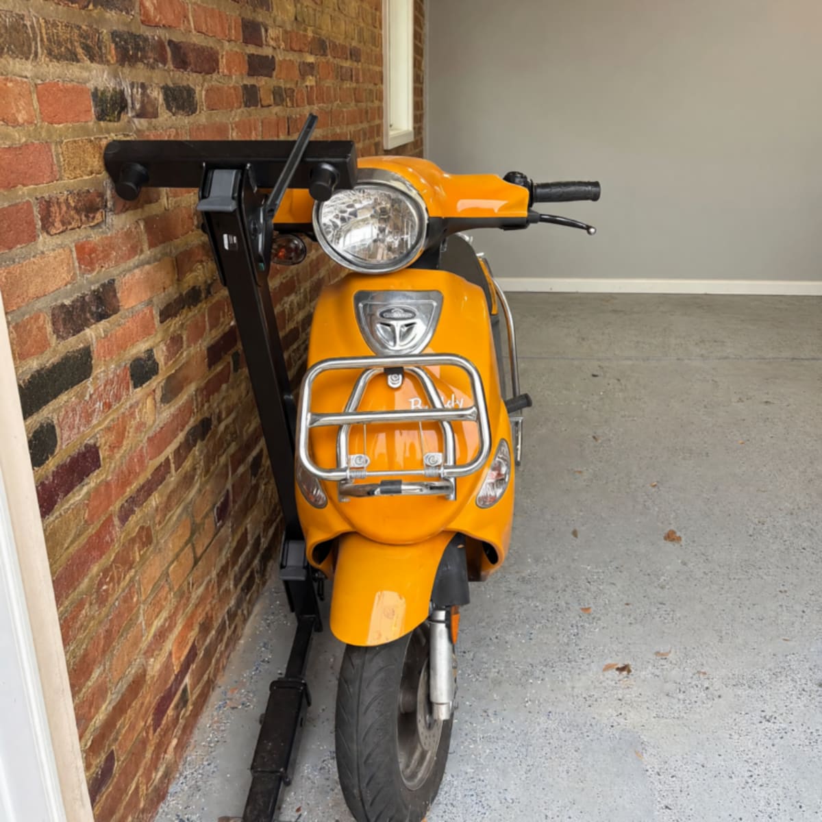 2018 Genuine Electric Scooter – Great Condition, Low Mileage – Fort Myers, FL