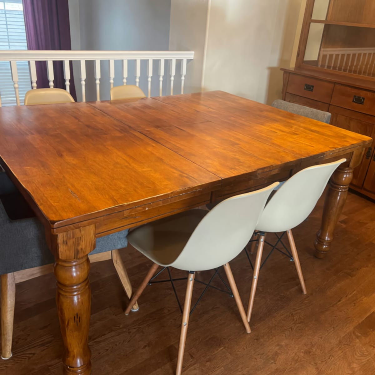 Wooden Dining Table with 6 Chairs – Good Condition, Extendable – Greenwood Village, CO