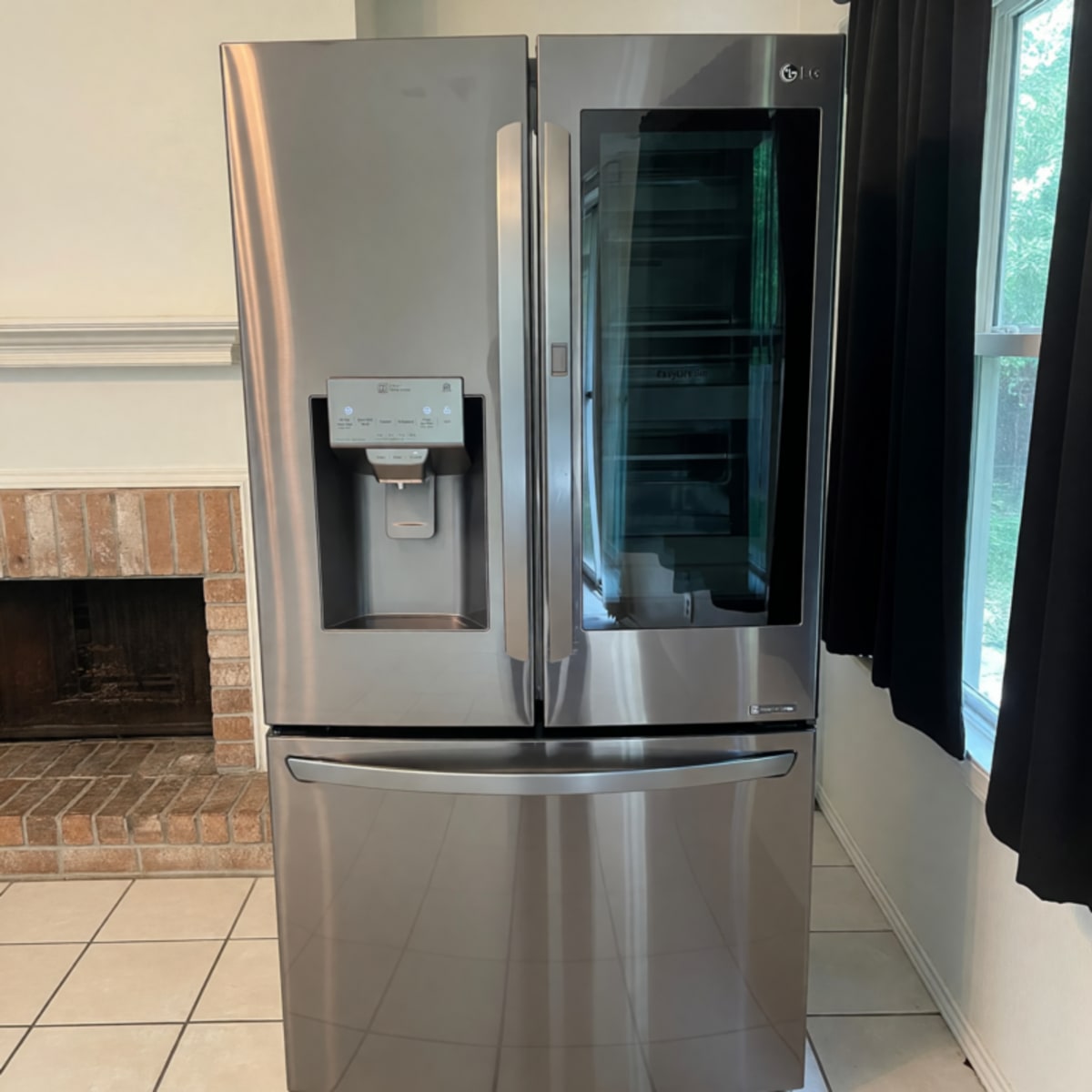 LG Inverter Linear Refrigerator – Like New, French Door, 35 Cu Ft – Arlington, TX