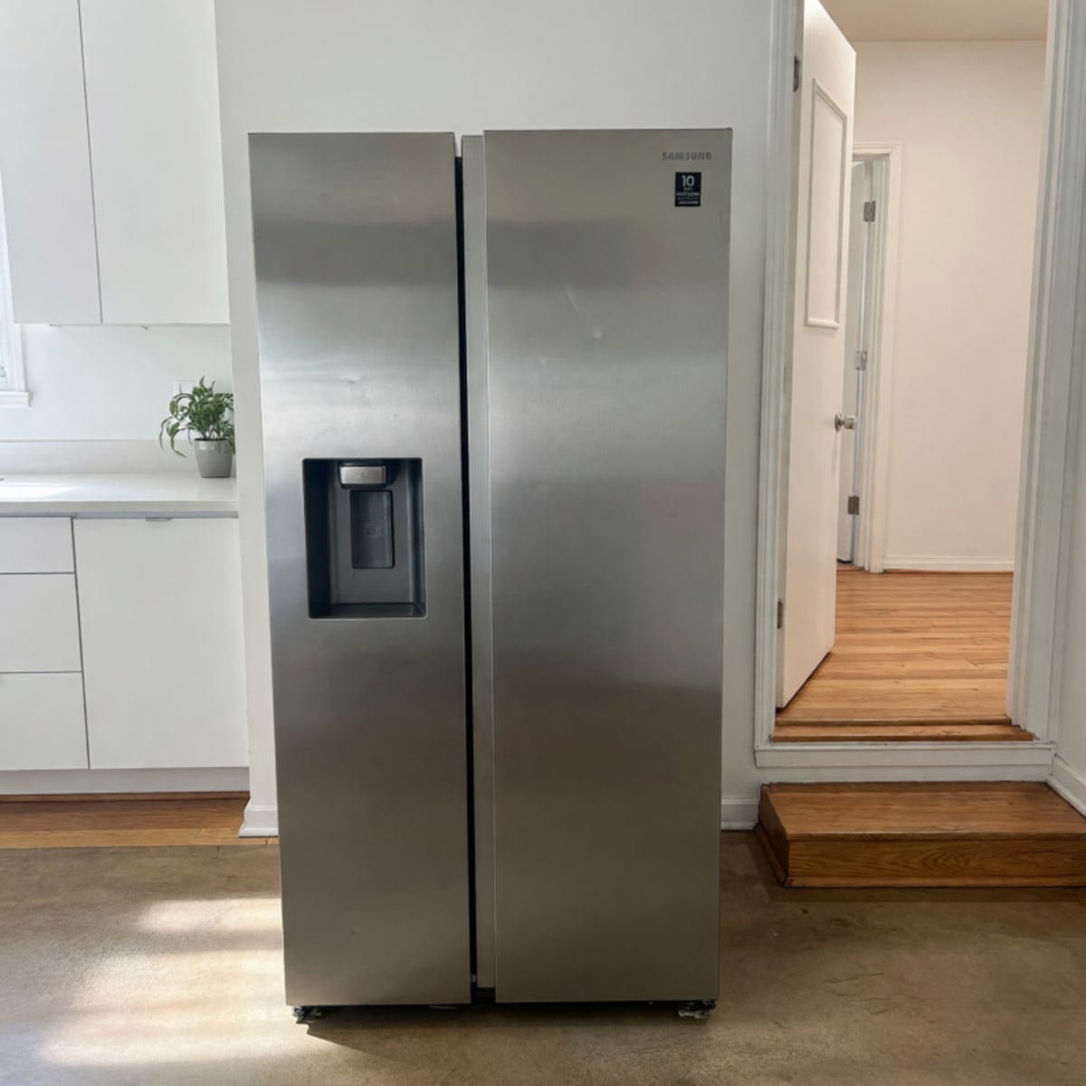 2023 Samsung Side-by-Side Refrigerator RS22T5201SR – Like New – Lancaster, TX