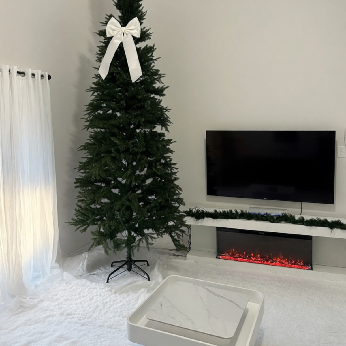 Holiday Time 12ft Artificial Christmas Tree – Like New, Pre-Lit – Columbus, GA