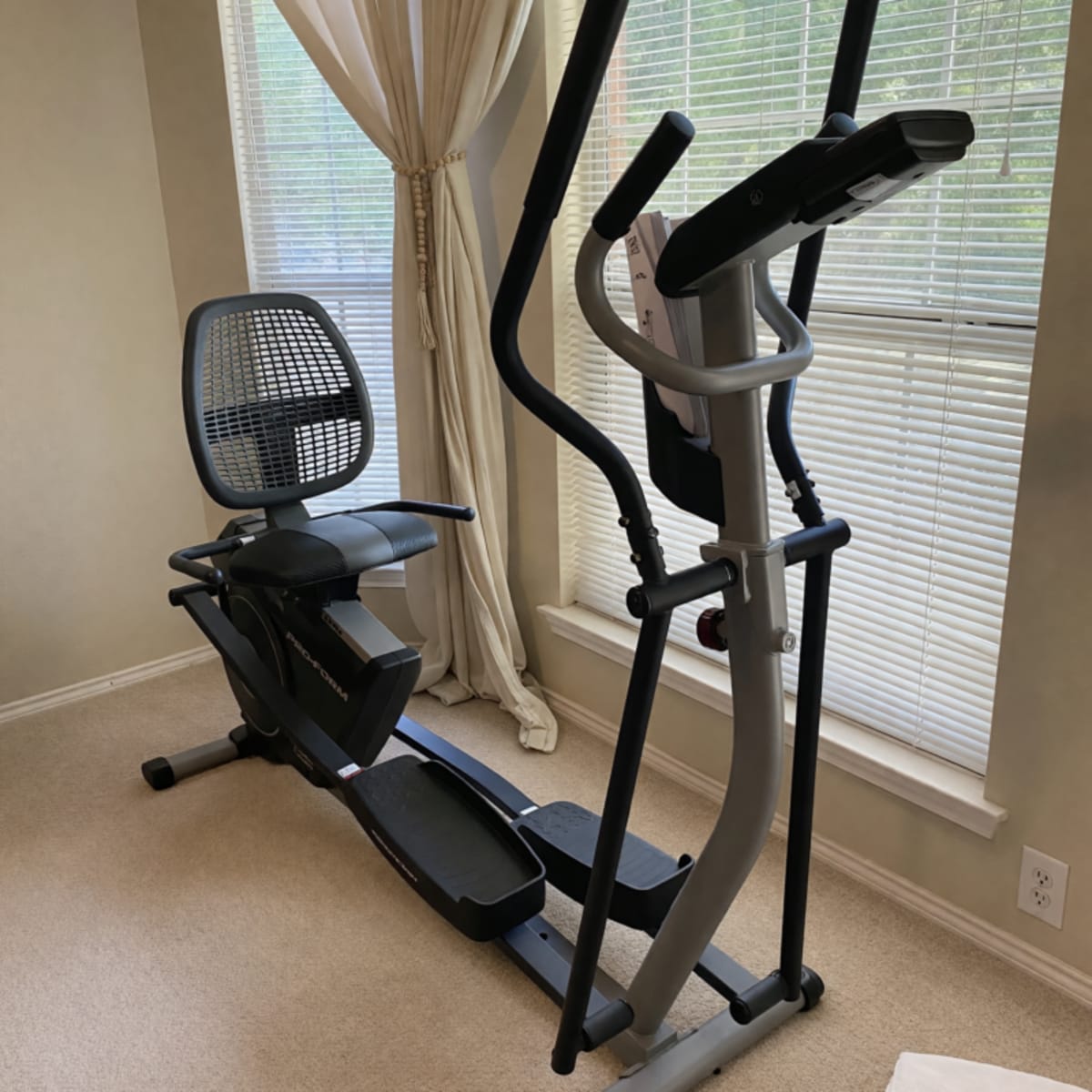 2018 ProForm Elliptical Trainer PFEL03815.6 – Like New, Digital Display – Frisco, TX
