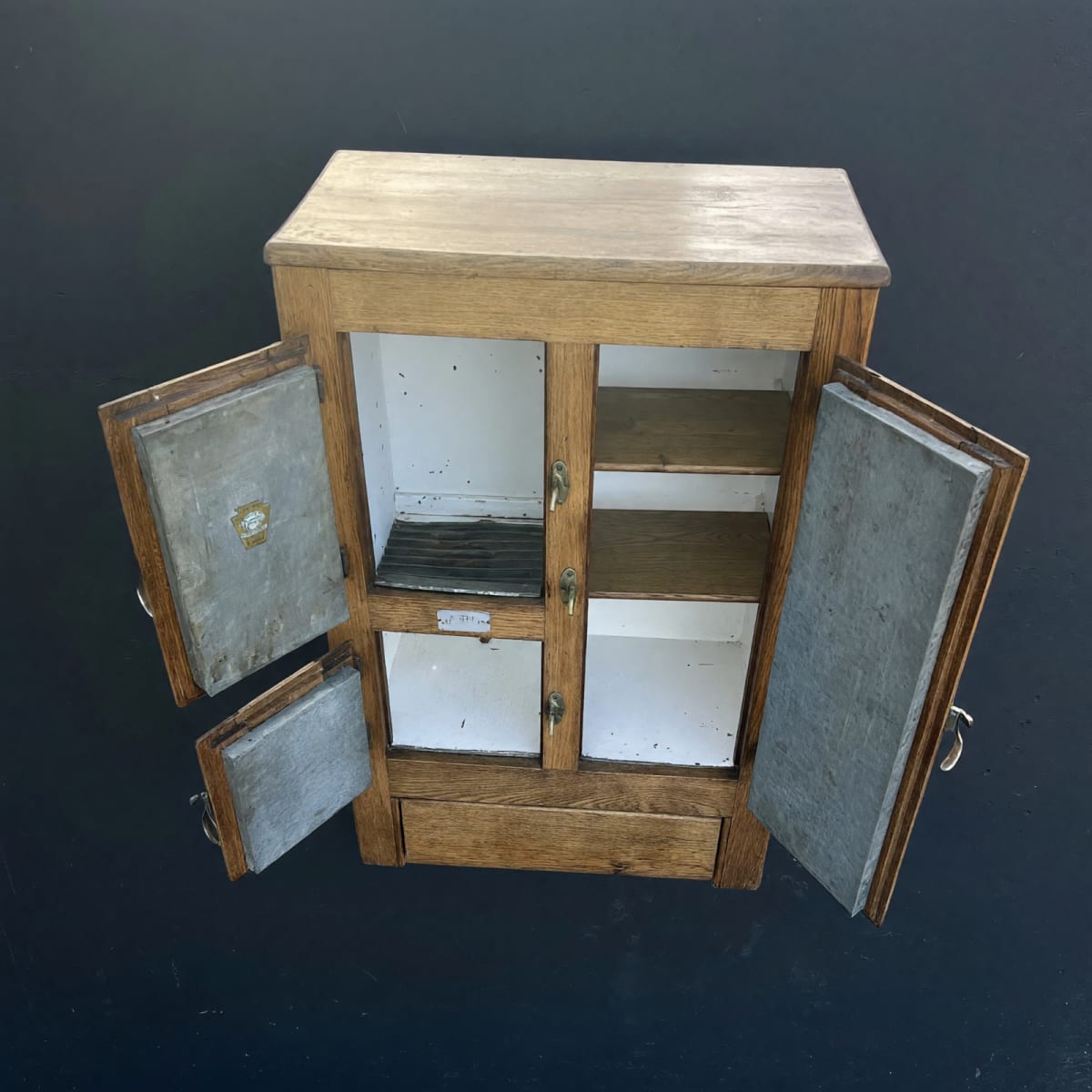 1897 Antique Wooden Fridge – Good Condition – Las Vegas, NV