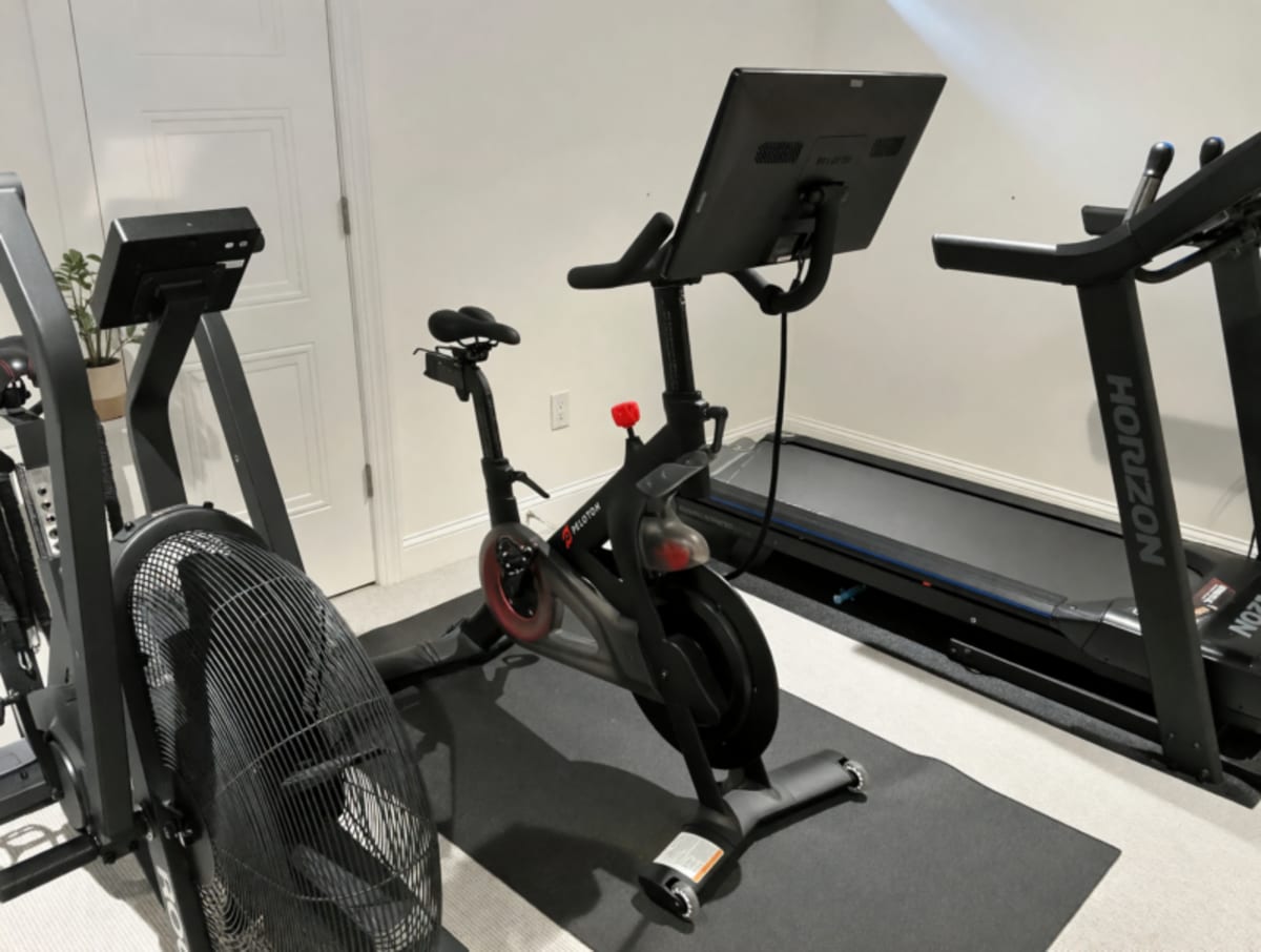 2021 Peloton Bike – Good Condition, Includes Mat – Spring Lake, NJ