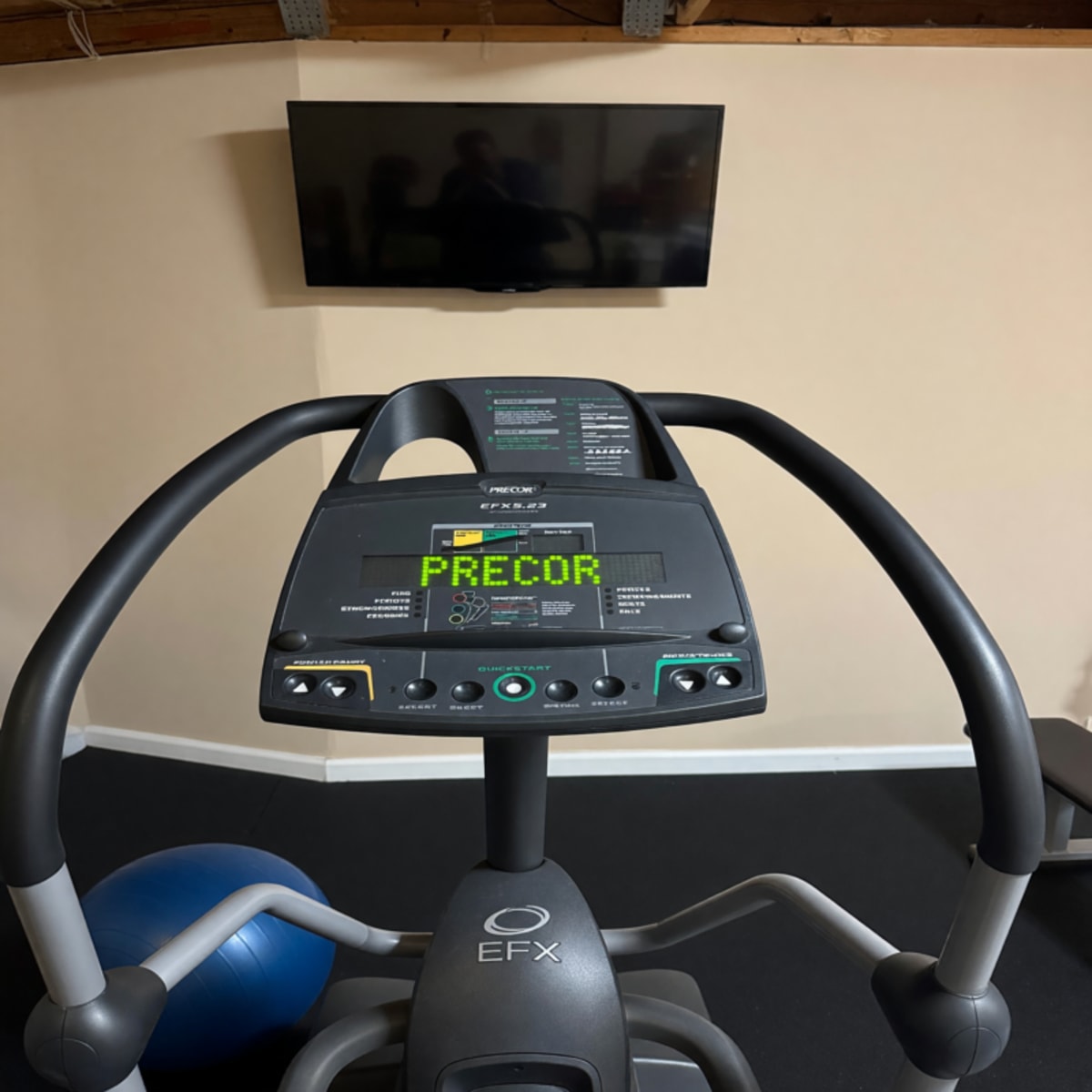 2010 Precor EFX 5.23 Elliptical Trainer – Lightly Used – Bridgewater, NJ
