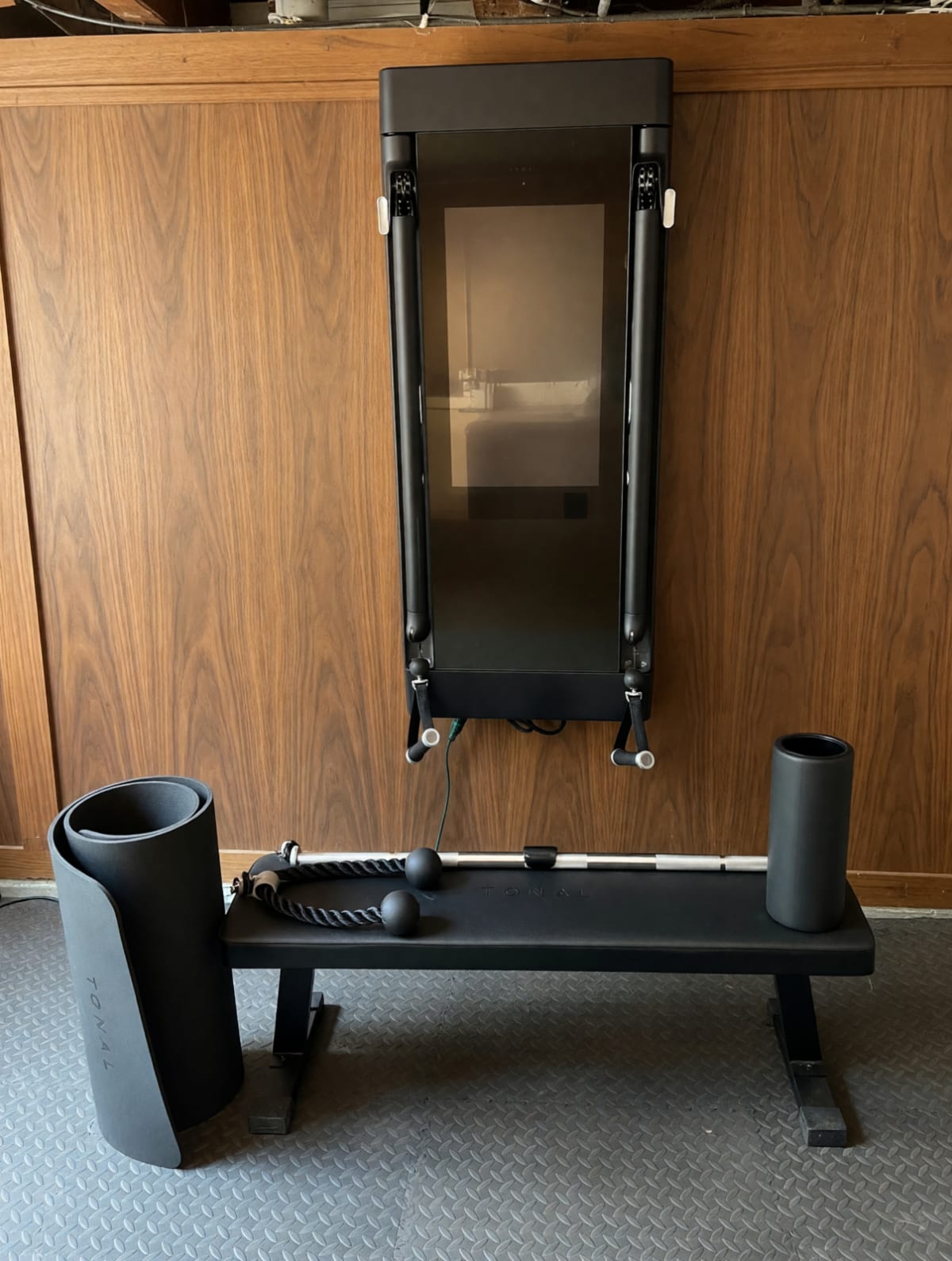 2020 Tonal Home Gym – Like New, 200 Lb Resistance – Walnut Creek, CA