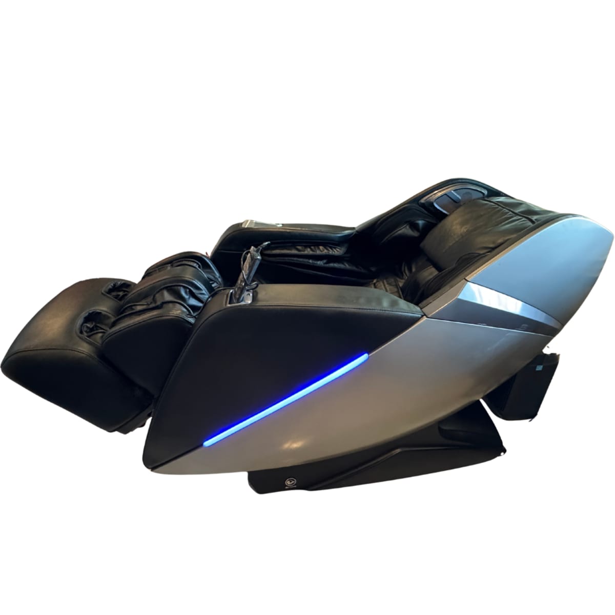 2022 Skyline Smart Zero Gravity Massage Chair – Like New Condition – Atlantis, FL