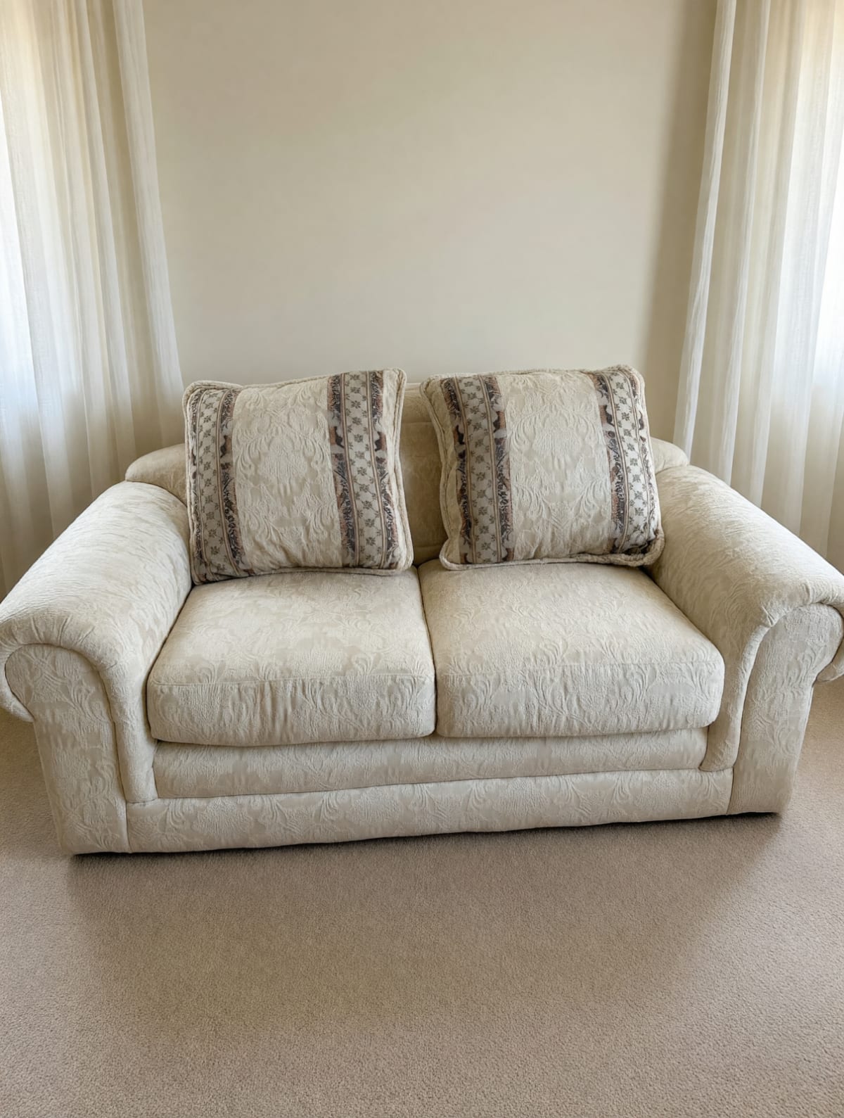 Vintage Beige Tan Fabric Couch – Like New Condition – Aurora, CO