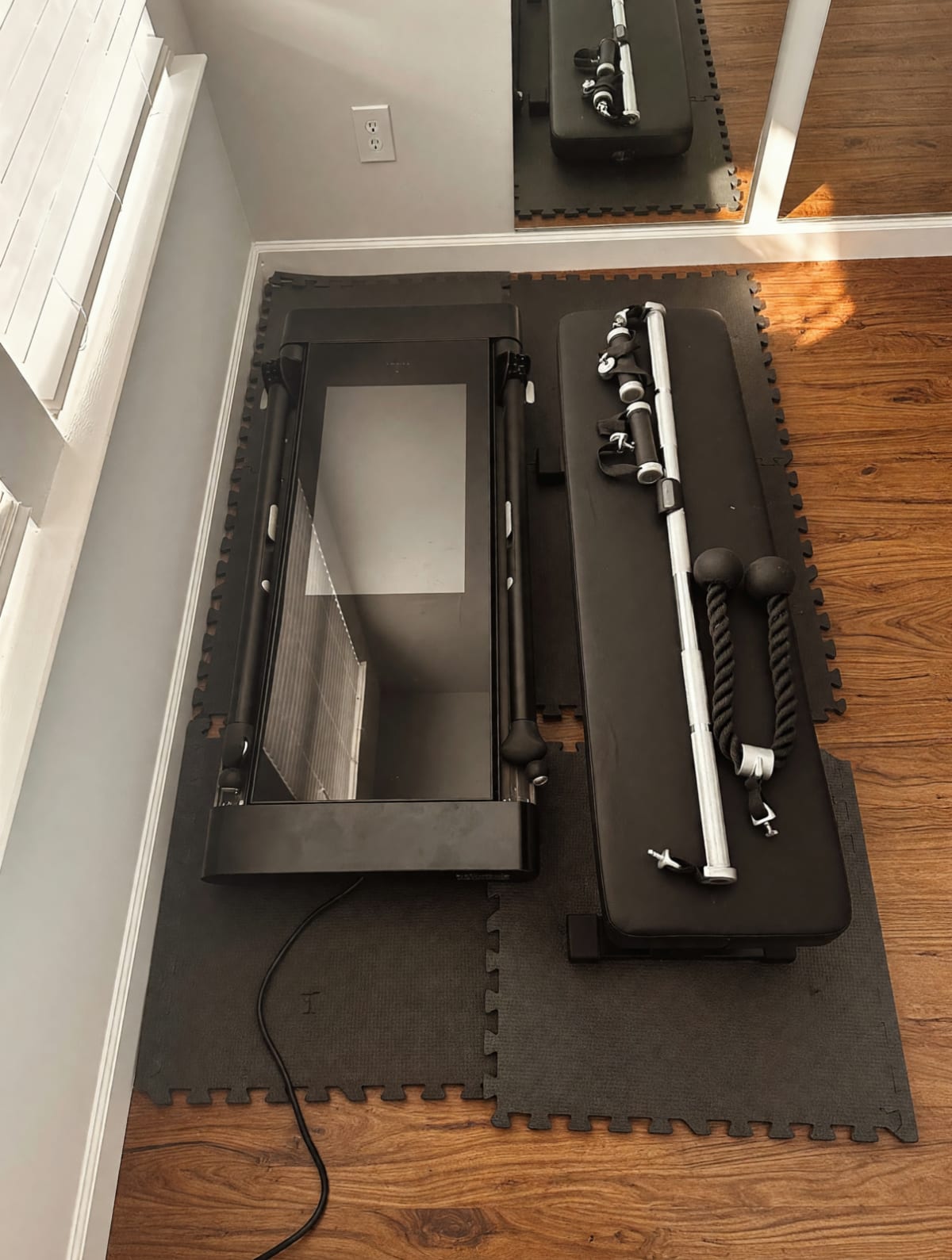 2021 Tonal Home Gym – Like New, 350 Lb Max, Full Accessories – Lexington, SC