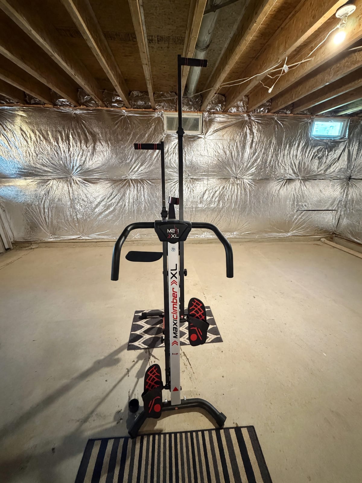 MaxiClimbet XL Climber – Like New, Foldable with Digital Display – Odenton, MD