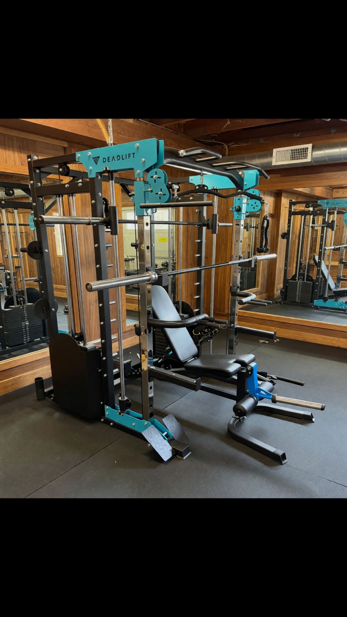 Multifunctional Trainer in New Condition