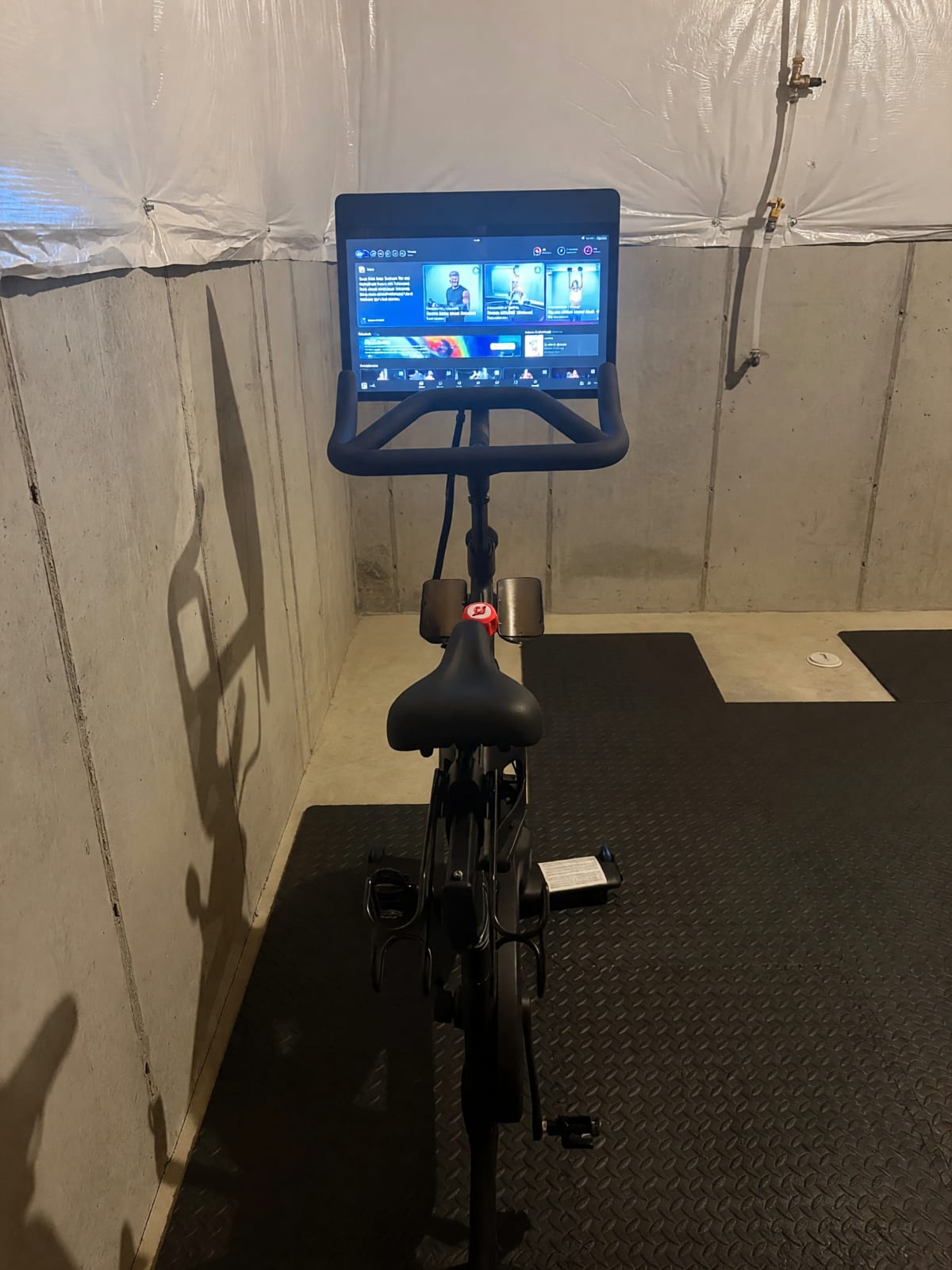 2025 Peloton Bike 3rd Gen – Like New, Includes Cycling Shoes – Union, KY